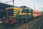 On 13 July 1999 NMBS 8219 shunted at Liége-Guillemins.