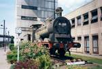 In Charleroi Sud this plinthed 41.195 still stood on 17 July 1997. Sadly, in 2014 she was scrapped.