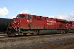 CP 8886 (ES44AC) at 14.09.2010 on Smith Falls, ON.