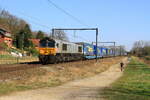 CRB locomotive DE6306 hauling the 'LKW Walter train from Aachen-West to Zeebrugge, is passing in Testelt, 5/3/2025