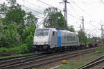 On 12 May 2012 Metrans 186 187 leaves Emmerich.