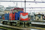 In a rainy Brno hl.n., CD 714 004 stands at the station on 22 May 2007.