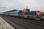 At Cheb 714 014 shunts Ceske Drahy intercity stock on 25 September 2025.