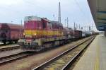 CD 742 336 shunts at Pardubice on 3 June 2013.