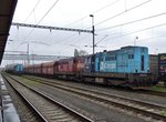 Coal train with 752 273 shunts at Ostrava hl.n. on 4 May 2016.