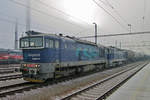 On 31 December 2016 -a normal working day in both Switzerland and Czechia- UniPetrol 753 719 hauls a tank train through a misty Breclav.