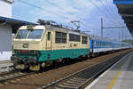 On 30 May 2012 CD 150 205 calls at Praha-Liben.