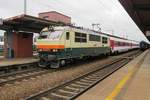 On 3 June 2013, retro-liveried 151 023 calls at Pardubice.