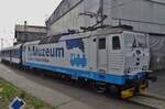 On 15 September 2018 CD 162 011 advertises for the railway museum at Luzna u Rakovnika in the works at Ceska Trebova and is shot during a regional open day.