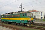 CD 163 248 runs round at Ostrava hl.n. on 3 May 2016.