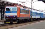 On 2 January 2017 ES499-1001 calls at Praha hl.n. -the loco was returned to her original state from 362 001.