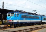 CD 363064-7 awaiting departure to Pilsen in the main station. Beroun on 28/05/2016