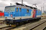 CD 371 001 stands at Dresden Hbf on 8 April 2017.