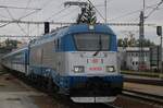 CD 380 005 is about to call at Benesov u Prahy woith a Rychlyk to Ceske Budejovice on 27 September 2025.