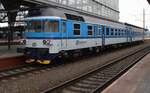 CD 854 017 stands ready at Praha hl.n. on a grey 25 September 2025.