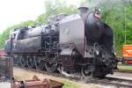 Ex-CSD 464 102 shunts in Luzna u Rakovnika on 13 May 2012.