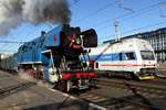 With a steam special, Papousek 477 043 leaves Praha-Masarykovo on 20 September 2020.