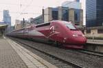 Thalys 4343 creeps slowly through Brussel Noord on 7 May 2023.