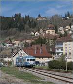 The  Assosiation l'autrail X2800 du Haut Doubs  X ABD 2816 in Morteau.