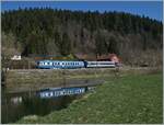 The (ex) SNCF X ABD 2816 is traveling to the small hamlet of Pont de la Roche as part of a special Easter trip. The diesel railcar belongs to the  Assosiation l'autrail X2800 du Haut Doubs . The X 2816 drives along the Doubs with its inappropriate sidecar and soon out of my field of vision.

It will probably be some time in the country again before I can enjoy seeing an X 2800 again... April 16, 2022