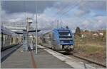 On the way from Meroux to Porrentury, I was able to photograph the SNCF X73757 standing here during a two-minute stop in Delle. This means that diesel trains are (once again) in service on the now electrified Delle - Belfort line. The SNCF X 73757  Baleine  arrived in Delle from Belfort at 8:19 as MOBIGO TER 895005 and will return to Belfort at 14:41 as MOBIGO TER 895004.

November 3, 2025