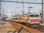The SNCF CC 6578 with a Fast Service in Dijon. 

Analog picture / sept. 1998