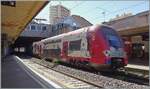 The SNCF Z 26 585 UIC 94 87 0026 585-3 F-AZUR 'Computer-Mouse' has arrived in Saint Raphaël as TER ZOU 88121. The train operates from Menton to Les Arcs and serves most intermediate stations.

September 17, 2026