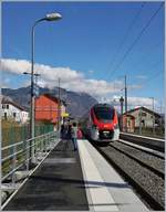 The SNCF Regiolis Z 31 525 on the way to Coppet by his stop in St-Pierre en Faucigny.