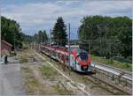 The SNCF Régiolis tricourant Z 31519 comming from Coppet will be shortly arriving at the Evain les Bains Station.