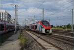 The SNCF Z 31501 M and an other Coradia Polyvalent régional tricourant comming from Coppet are arriving in Annemasse.

28.06.2021