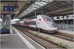 Poiché i treni TGV per Parigi via Vallorbe e Ginevra sono collegati, ho potuto fotografare il TGV  Olympia  4718 a Losanna quando è stato messo a disposizione come TGV Lyria 9774 per Parigi