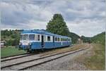 30 ANS CONI'FER /30 years of Coni'Fer - The X 2816 of the Association l'autorail X2800 du Haut-Doubs reaches the Coni'Fer crossing station at Le Touillon, which was previously unknown to me, where we