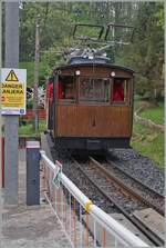 We drove up the Col de St-Ignace again in cloudy weather, but there was a slightly better opportunity to photograph the Chemin de Fer de la Rhune. Despite the bad weather, an He 2/2 leaves the Ignace train station and heads to the LaRhune summit.  April 15, 2024