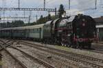 Verein Mikado 124 ex-SNCF 141R-124 banks an extra train to Brugg AG out of Oberburg on 17 May 2025.