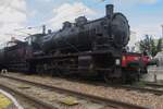 On 18 September 2021, steamer 140 C-38 stands at Nevers due to the Journées de Patrimoine (the European Heritage Weekend) and gets photographed in frog's view.