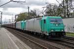 Apha Trains 185 616は、2016年4月28日にハンブルク＝ハルブルクを通過する石炭列車を牽引しています。