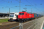 On 22 September 2010 CrossRail 185 595 stands in Offenburg with the then new paint job.