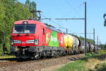 Die DB Cargo 193 357  Das ist grün  mit einem Kesselwagenzug zum Hafen von Antwerpen. Siemens Vectron MS Baujahr 2018 mit der Fabriknummer 22480. Strecke 27A am Flughafen Antwerpen. 11-08-2026