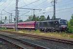 On 5 August 2019 X4E-669 hauls the Szighed-Express out of Bad Bentheim. The shorter route via Emmerich was not available due to construction works on Emmerich<=>Oberhausen.