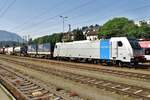 Lokomotion 186 288 banks an intermodal train out of Kufstein on 4 June 2015.