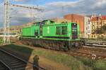 V 100-BUG-02 takes a break at Berlin-Lichtenberg on 18 September 2022.