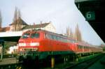 DB 218 381 stands at Lindau on 24 May 2002.