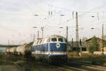 Il 2 settembre 2005 InfraLeuna 205 traina un convoglio cisterna verso il vasto impianto chimico di Leuna attraverso Naumburg (Saale). Pochi anni dopo, questi Diesel furono ritirati dalle file di IL, sostituiti da una trazione più moderna.