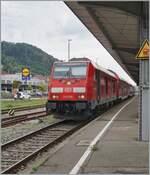 The DB 245 006 with his RE in Waltshut on the way to Basel Bad.