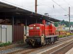   The 294 731-5 (V90 repowered), ex DB 294 231-6, ex DB 290231-0, of the DB Schenker Rail Germany AG runs on 30.05.2014 by the station Kreuztal station.