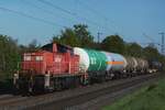 DBC 294 813 hauls a freight through Kaarst-Broicherseite on 24 April 2026.