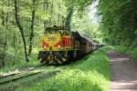 This Mak G1206 carries this freight train  from Wülfrath-Flandersbach to Oberhausen
28.5.2013
