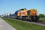 Thyssen Krupp 546 hauls a lime train through Kaarst Broicherseite on 24 April 2026.