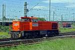 On 7 June 2019 Chemion 275 003 runs round at Neuss Gbf. Chemion is active in the vicinity of Dormagen,where a massive chemicalplant is sited and that generates Mo-Sa much local freights thatare hauled by G1206 rented by Chemion from several lease com ...