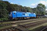 RDC 2700-02 stands at Niebüll on 20 September 2022.